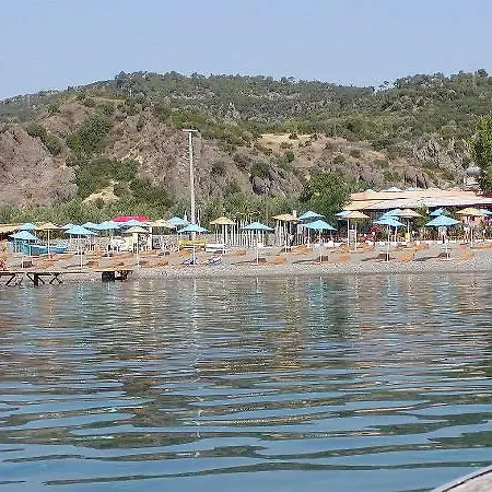 Hotell Hunters (adults Only) *