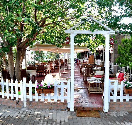 Hotel Hunters (adults Only) Assos