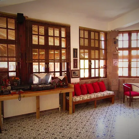 Hotell Hunters (adults Only)