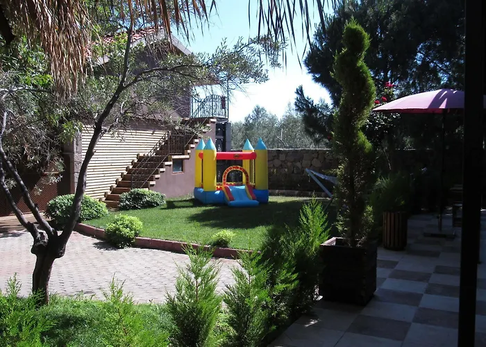 Hunters (adults Only)