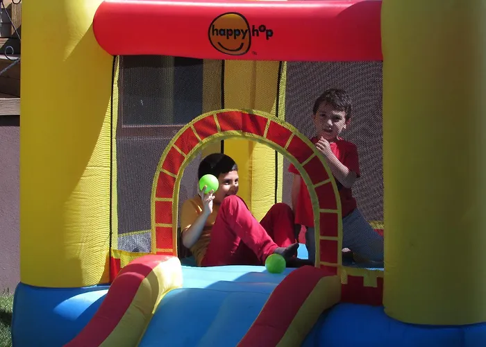 Hunters (adults Only) *