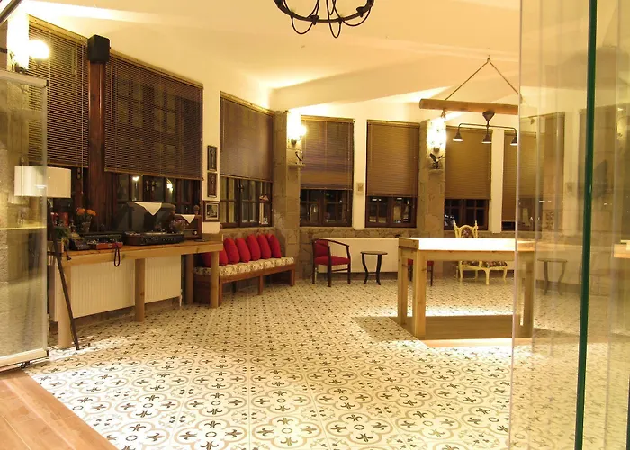 Hunters (adults Only) Hotel